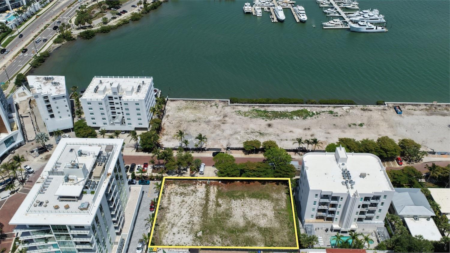 621 GOLDEN GATE PT, SARASOTA, FL, 34236