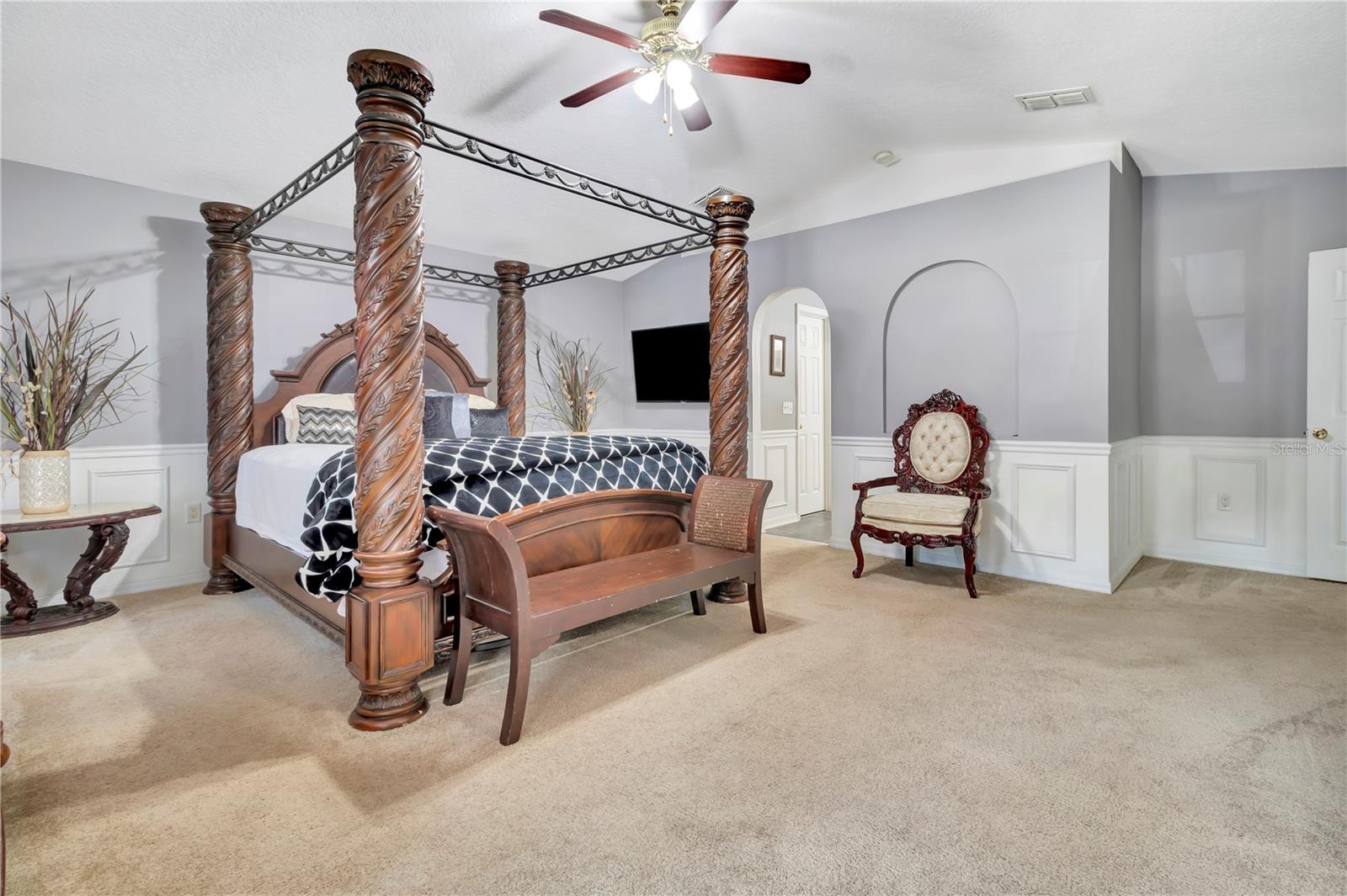 7642 PARK HILL AVE, LEESBURG, FL, 34748