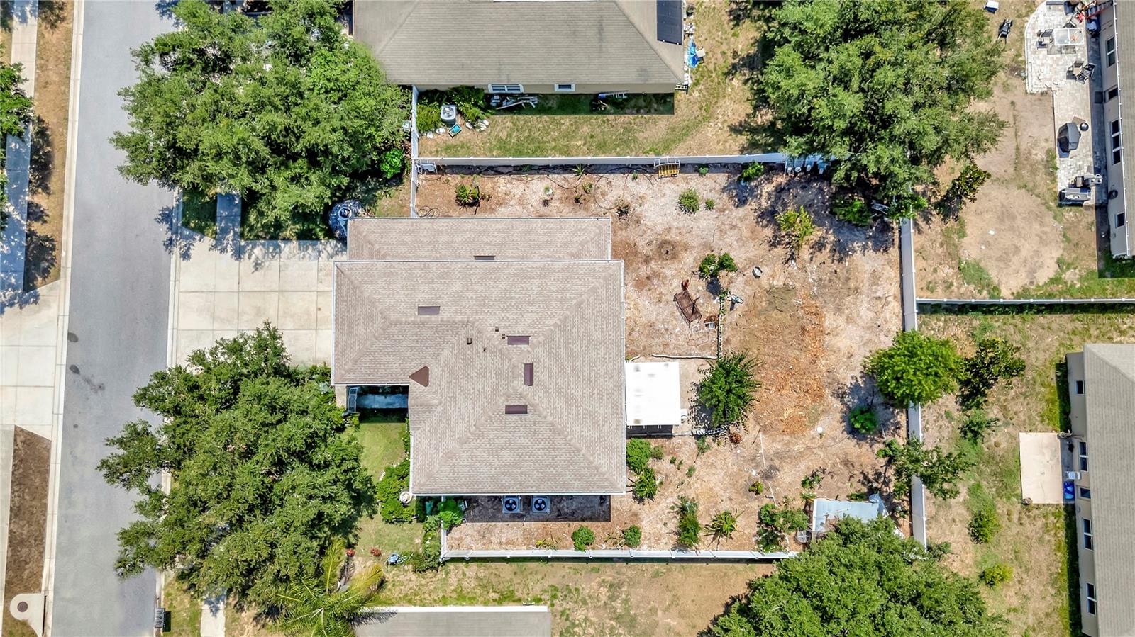 7642 PARK HILL AVE, LEESBURG, FL, 34748
