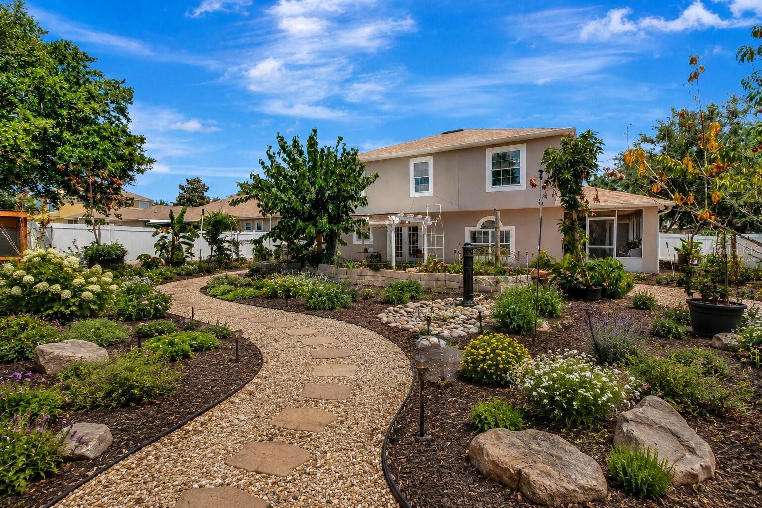 7642 PARK HILL AVE, LEESBURG, FL, 34748