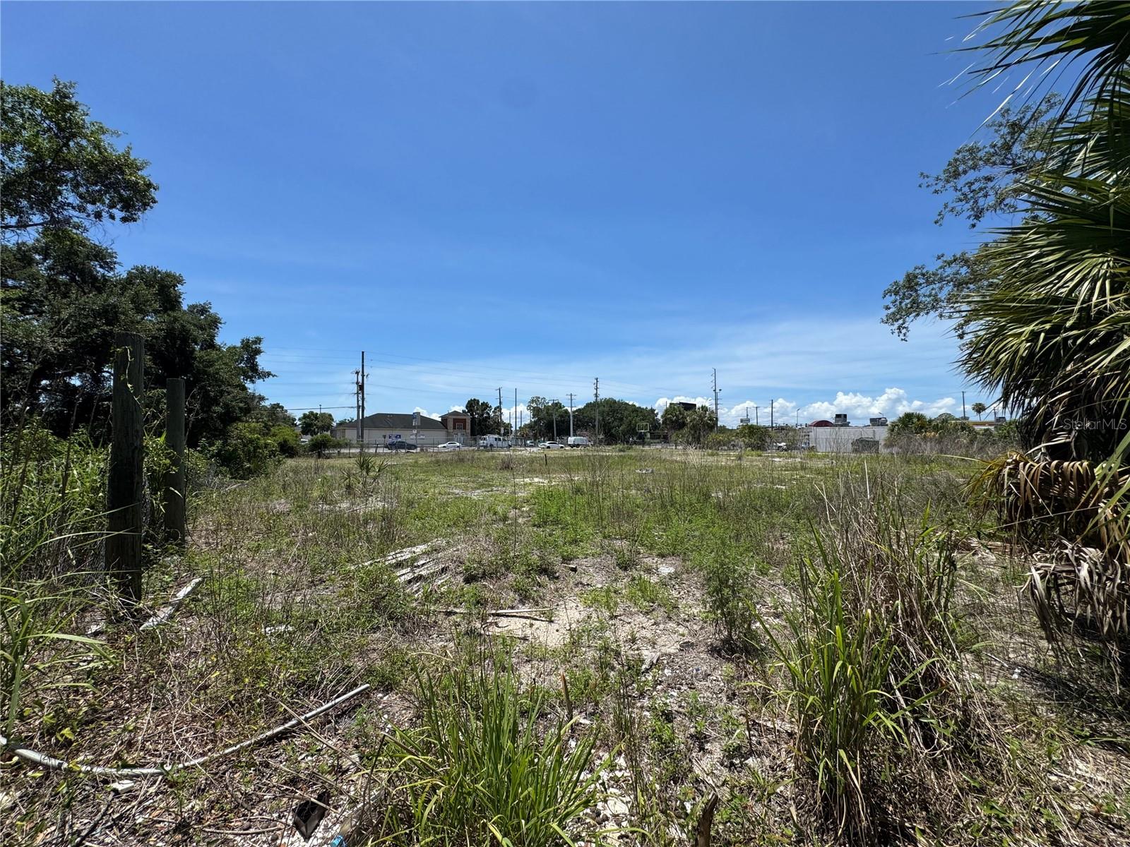 8725 W WATERS AVE, TAMPA, FL, 33615
