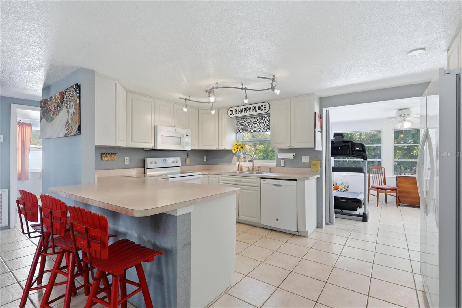 852 E 6TH ST, ENGLEWOOD, FL, 34223