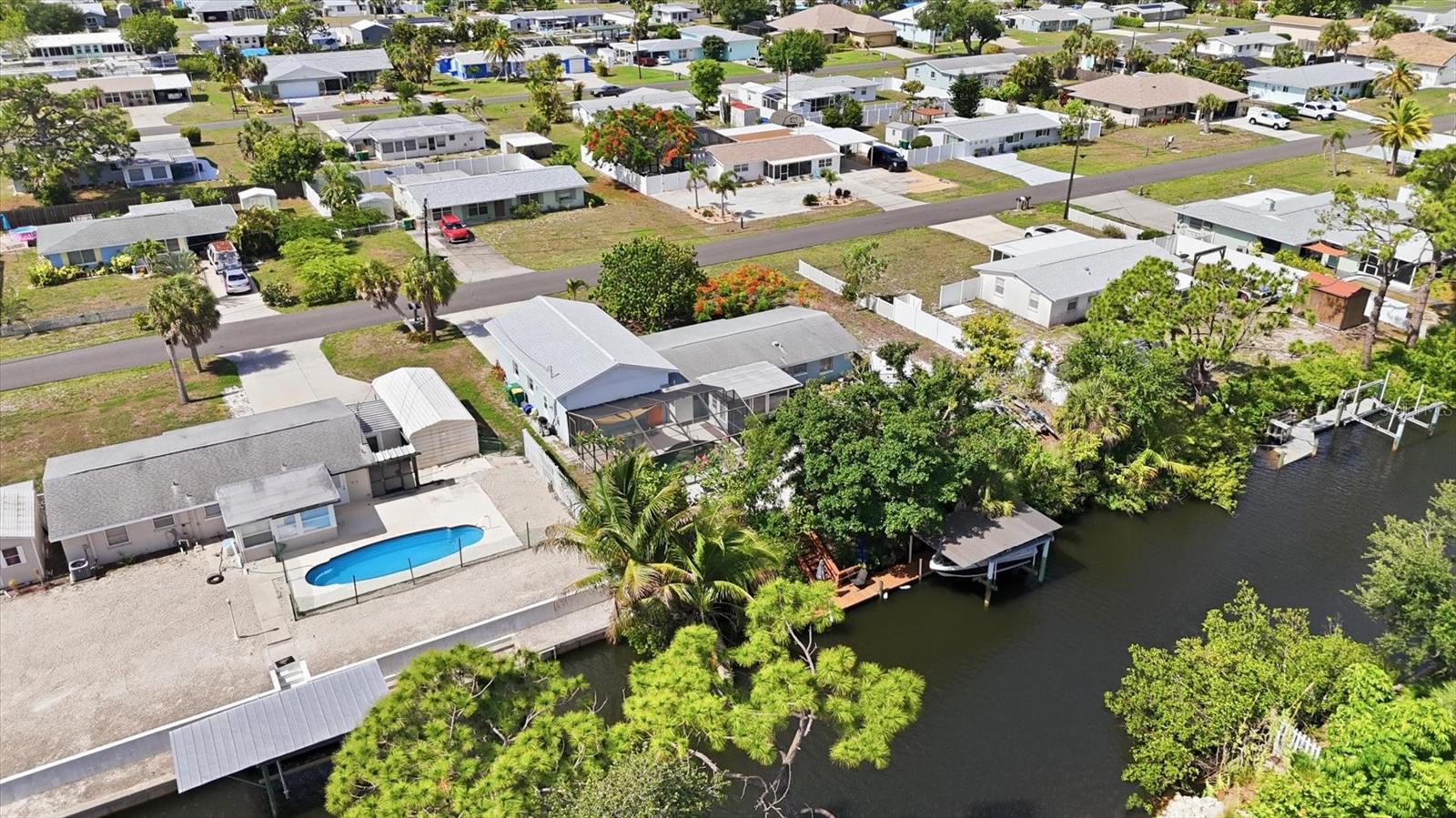 852 E 6TH ST, ENGLEWOOD, FL, 34223