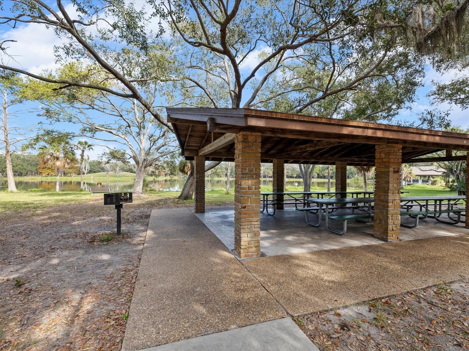 10843 HARBORSIDE DR, LARGO, FL, 33773