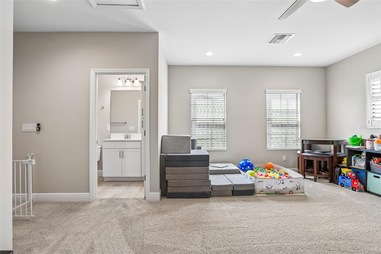 14142 SWISS BRIDGE DR, RIVERVIEW, FL, 33579