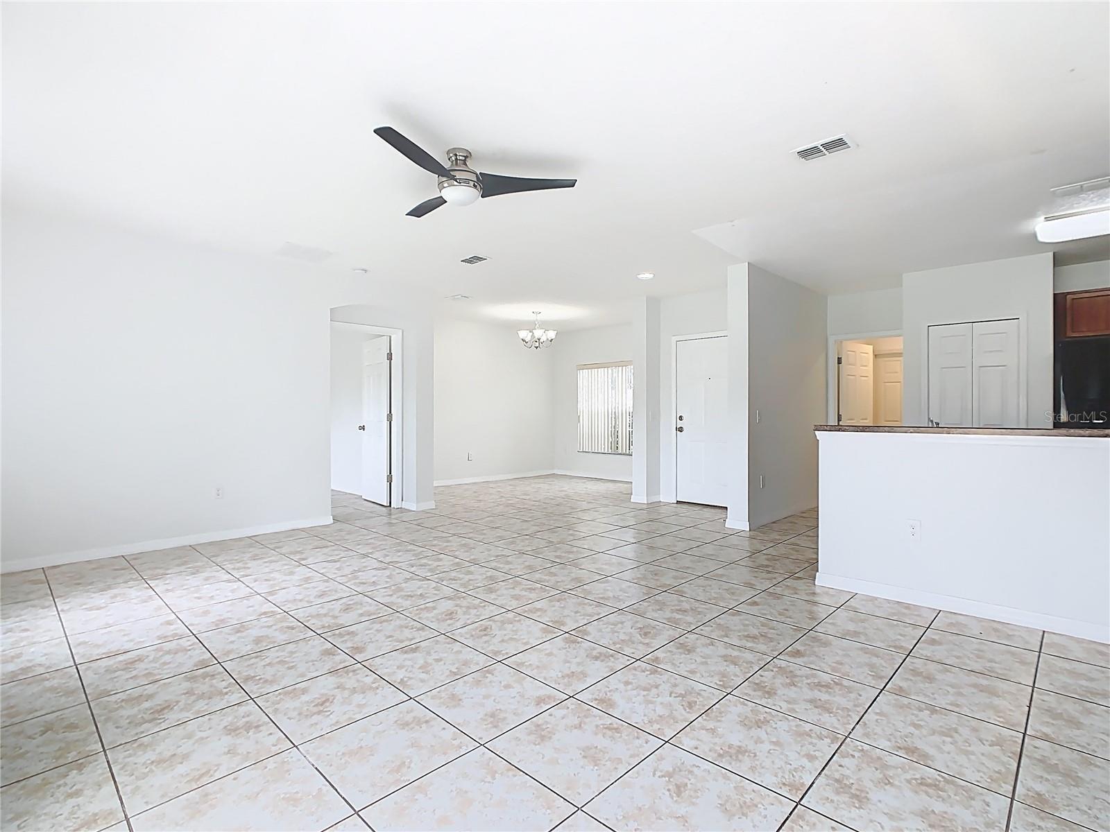4044 MARINA ISLE DR, KISSIMMEE, FL, 34746