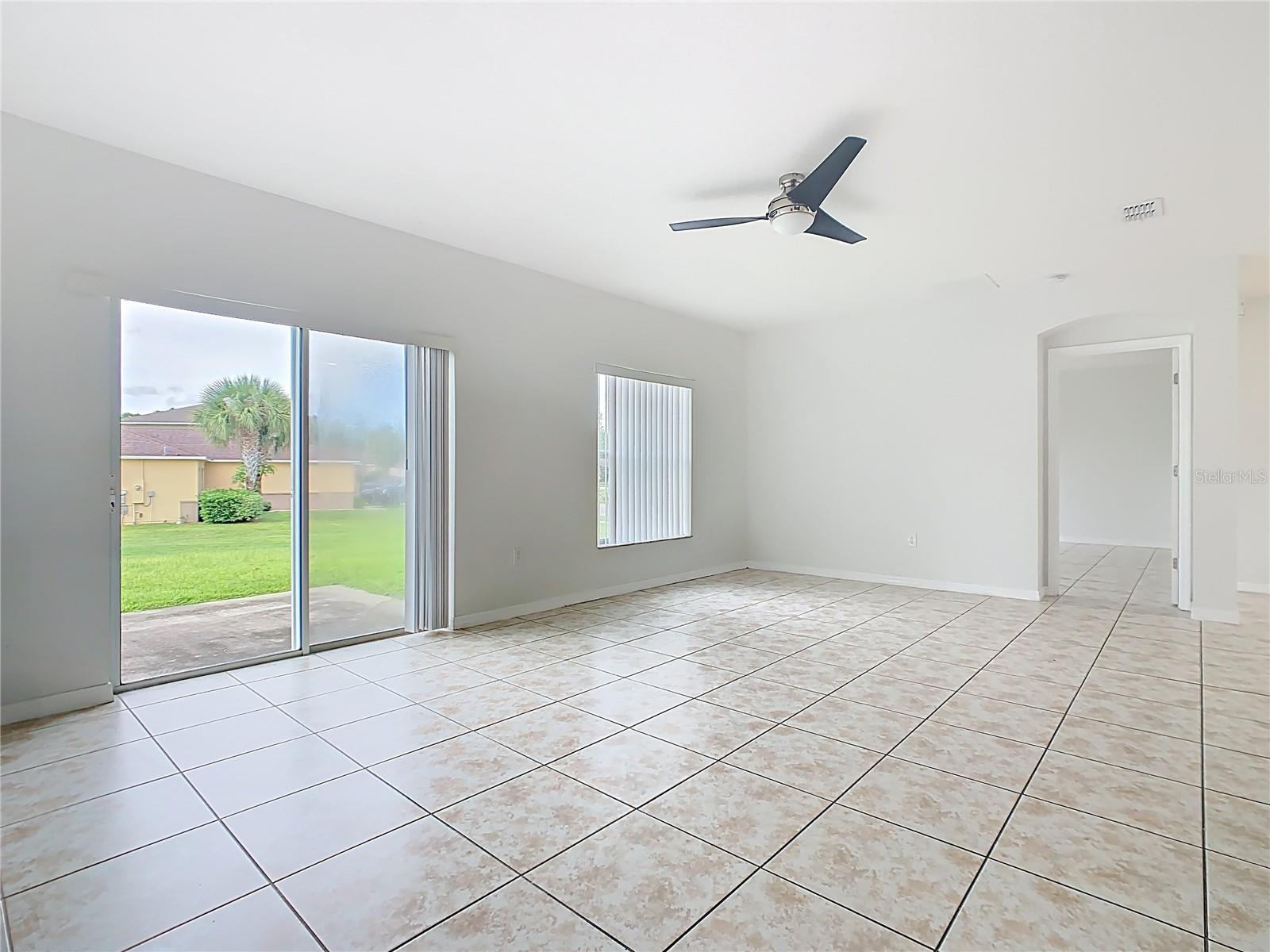 4044 MARINA ISLE DR, KISSIMMEE, FL, 34746