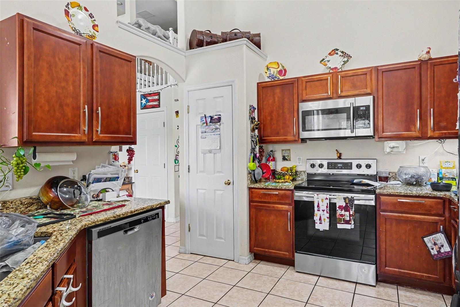 204 ELDERBERRY DR, DAVENPORT, FL, 33897