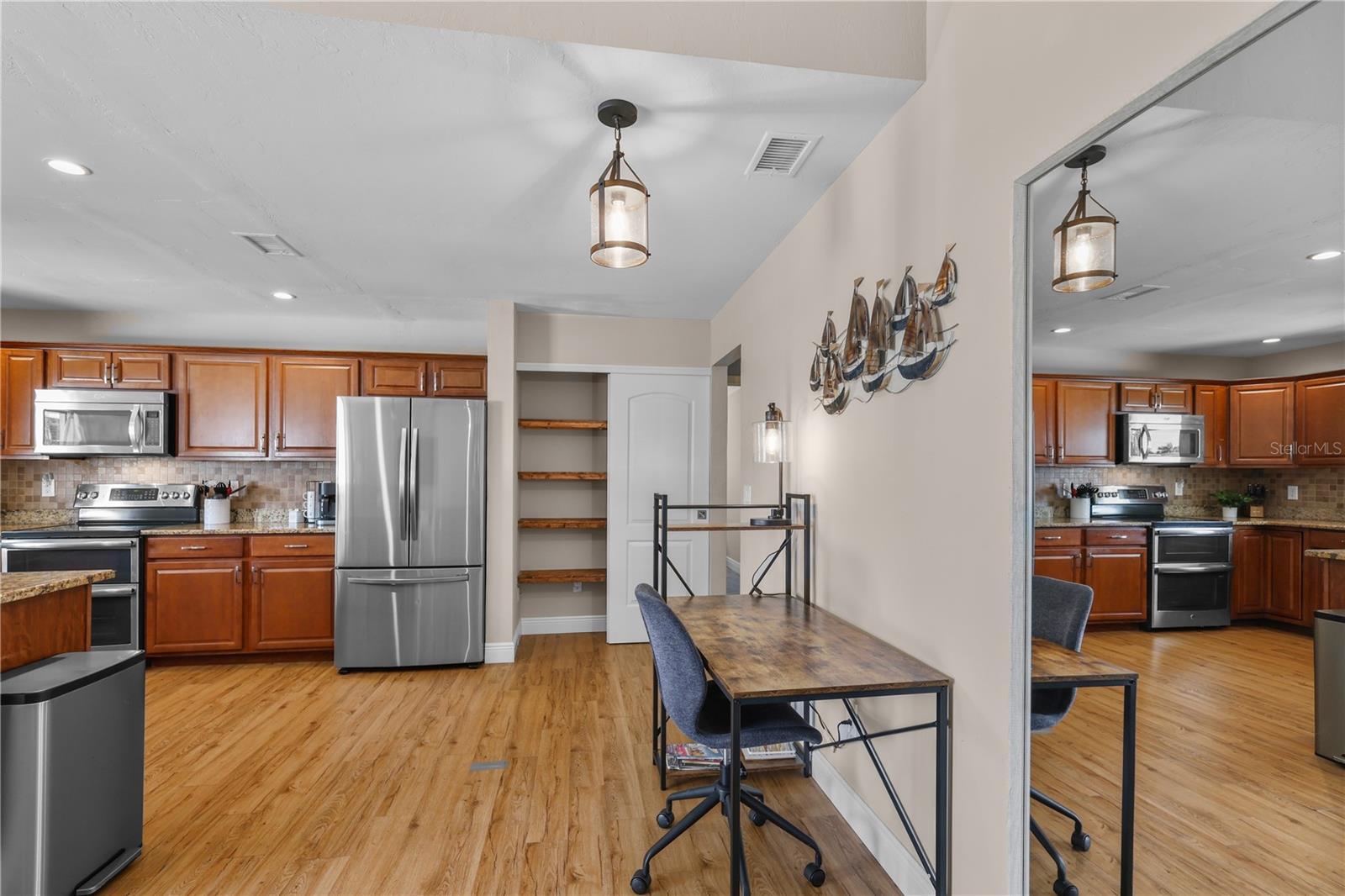 4115 SE 10TH PL, CAPE CORAL, FL, 33904