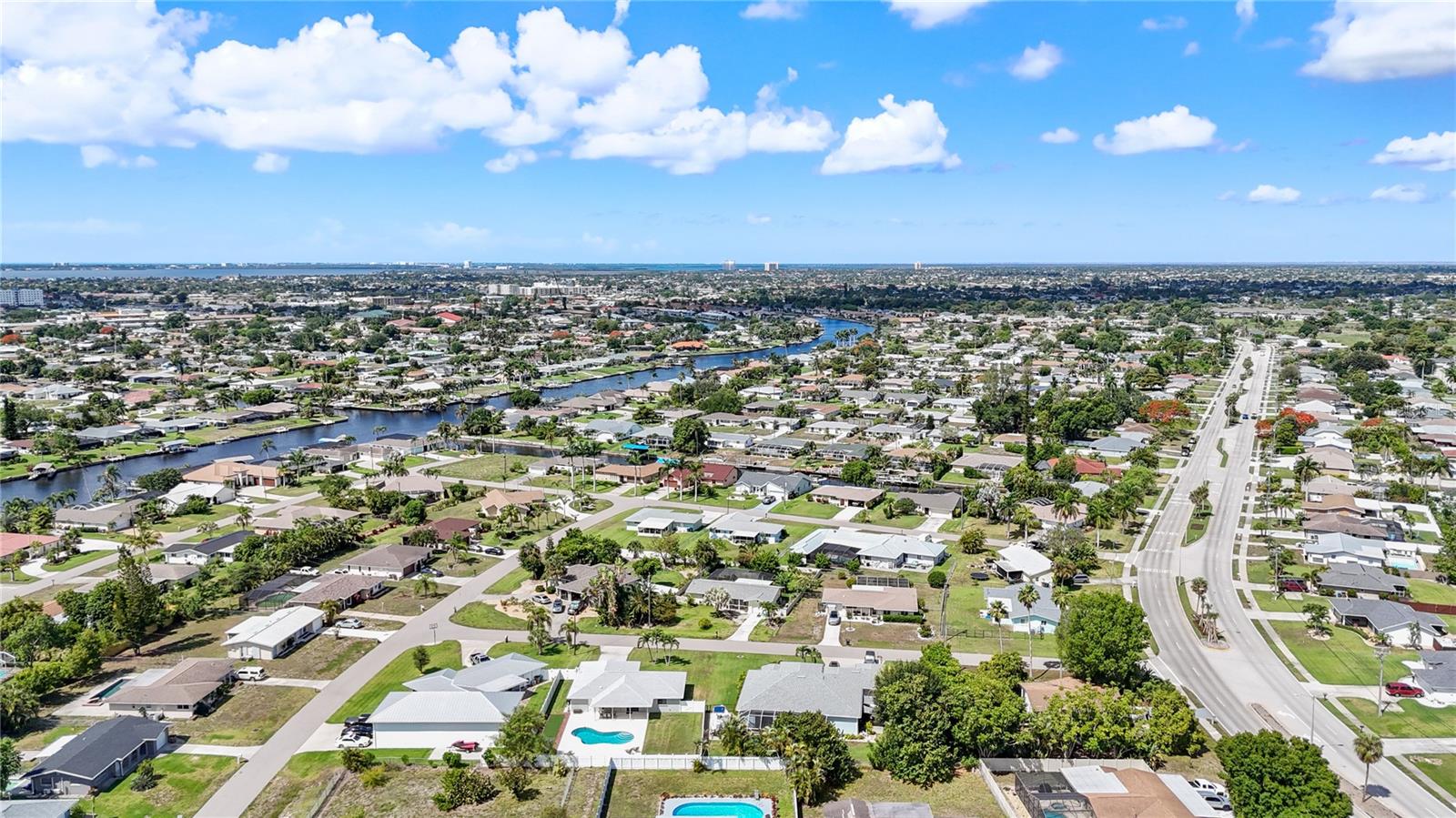 4115 SE 10TH PL, CAPE CORAL, FL, 33904