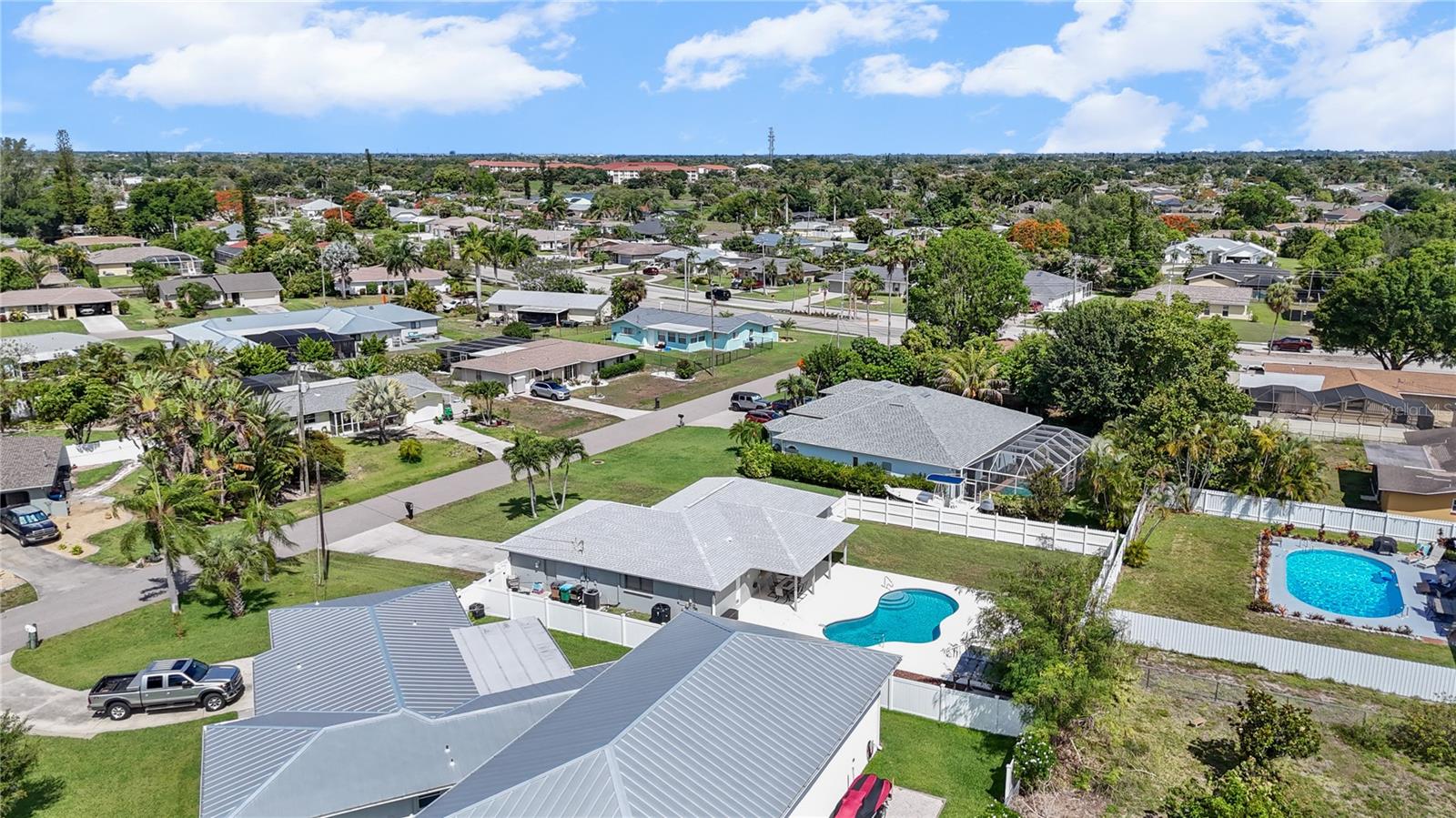 4115 SE 10TH PL, CAPE CORAL, FL, 33904