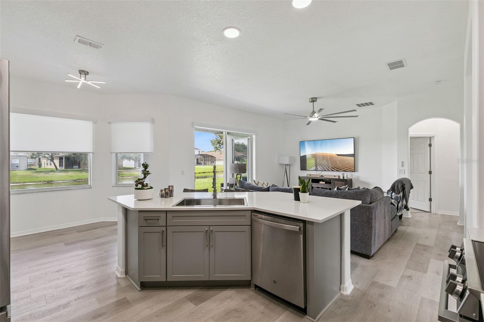 13606 SUMMER RAIN DR, ORLANDO, FL, 32828