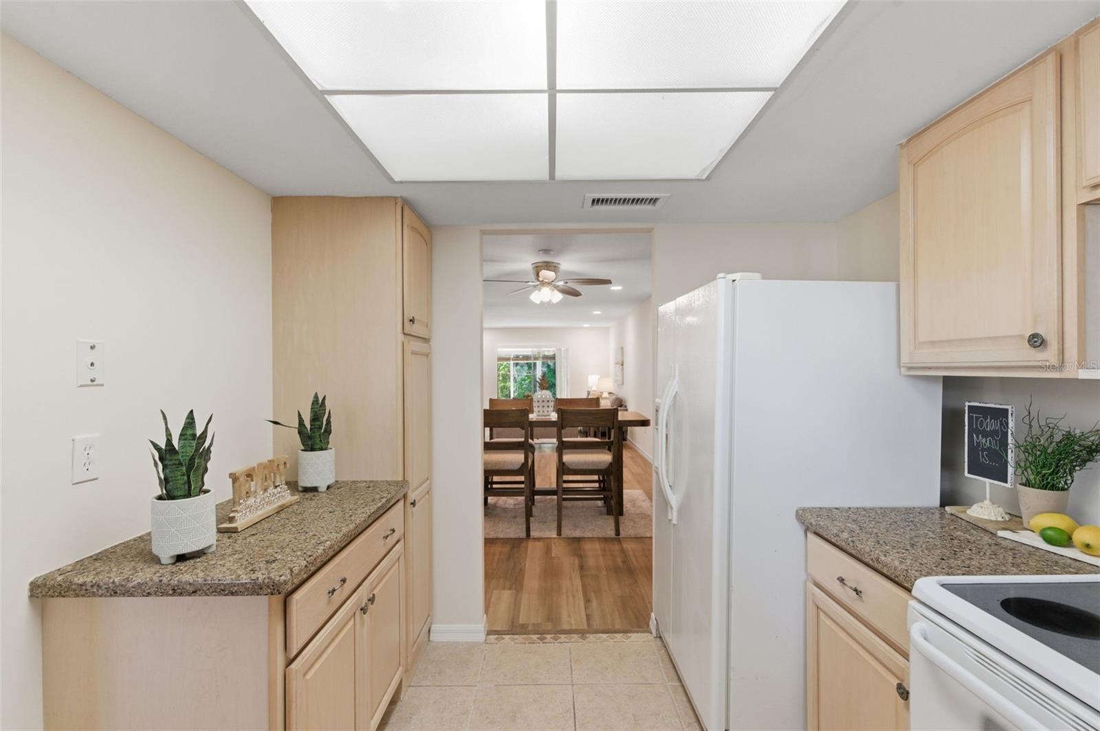 3500 LAKE BAYSHORE DR #K 101, BRADENTON, FL, 34205