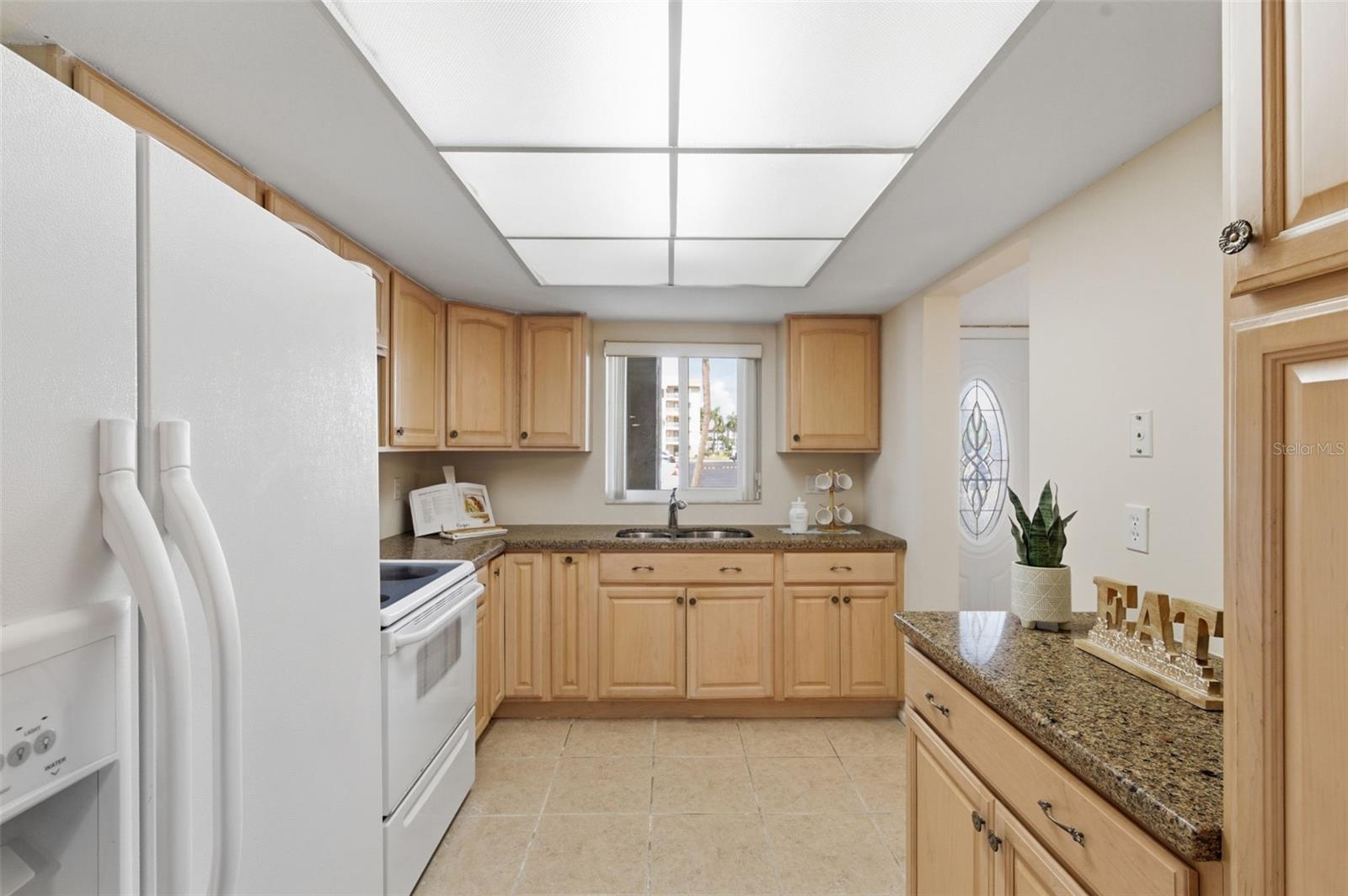 3500 LAKE BAYSHORE DR #K 101, BRADENTON, FL, 34205