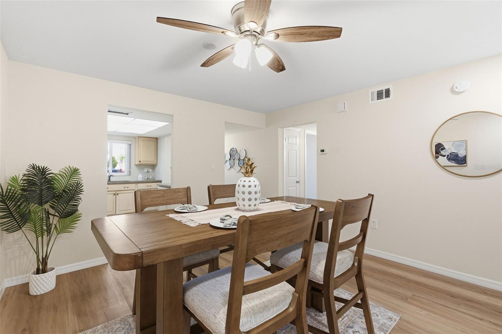 3500 LAKE BAYSHORE DR #K 101, BRADENTON, FL, 34205