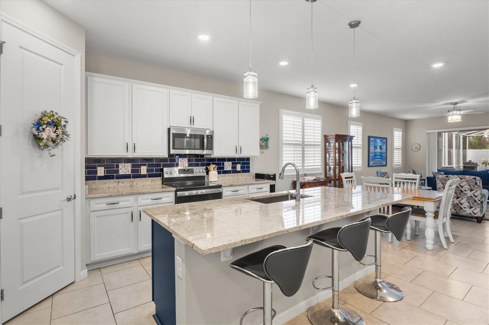 125 CRESTVIEW LN, DUNDEE, FL, 33838