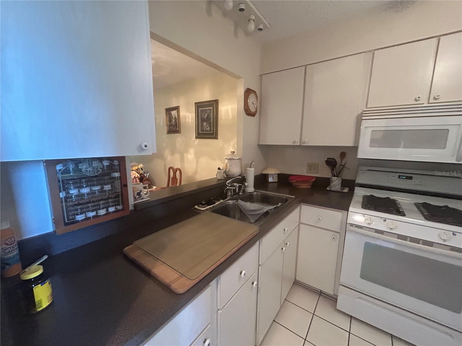 1351 MISSION CIR #48-E, CLEARWATER, FL, 33759