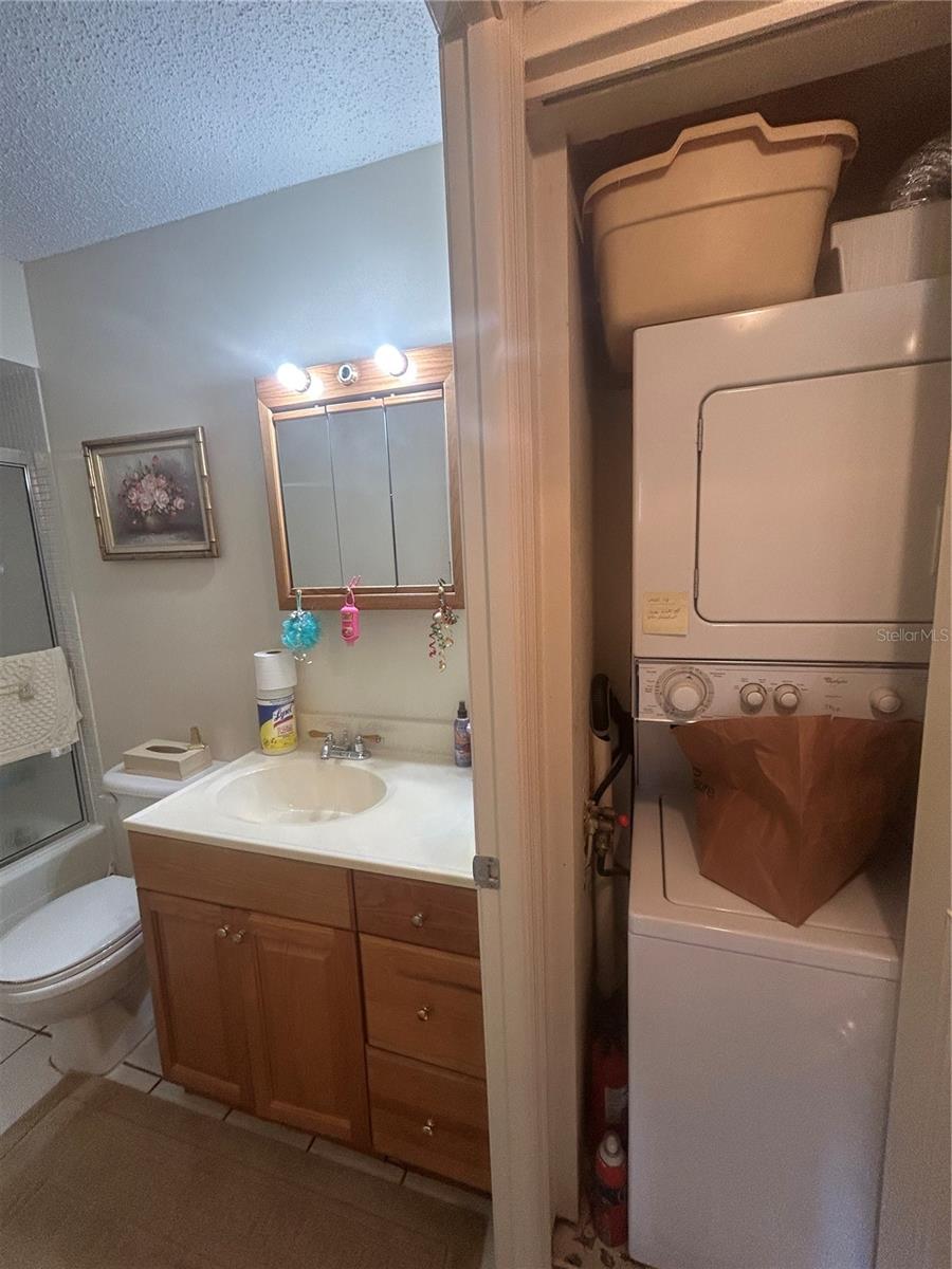 1351 MISSION CIR #48-E, CLEARWATER, FL, 33759