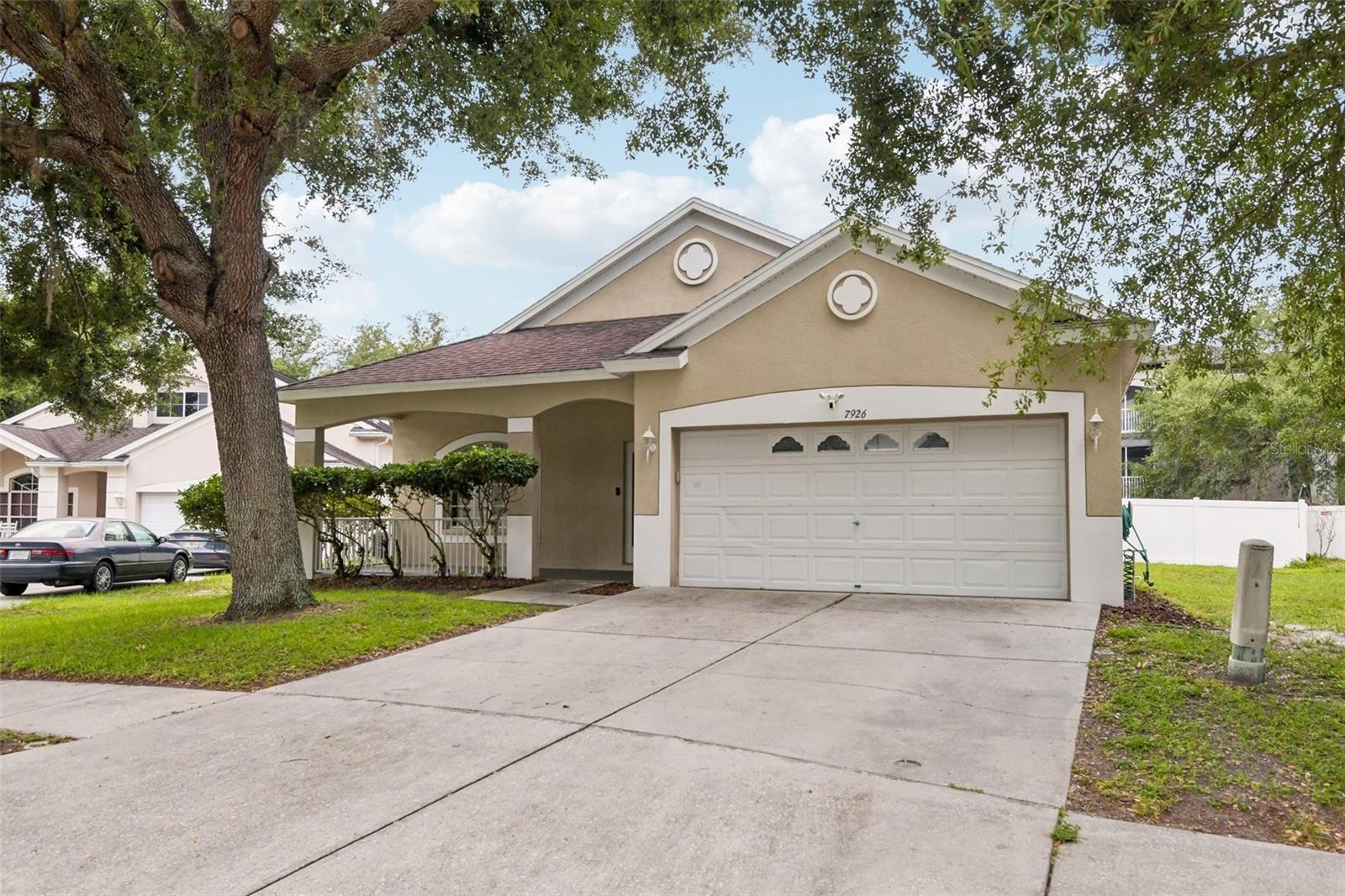 7926 TERRACE RIDGE DR, TEMPLE TERRACE, FL, 33637