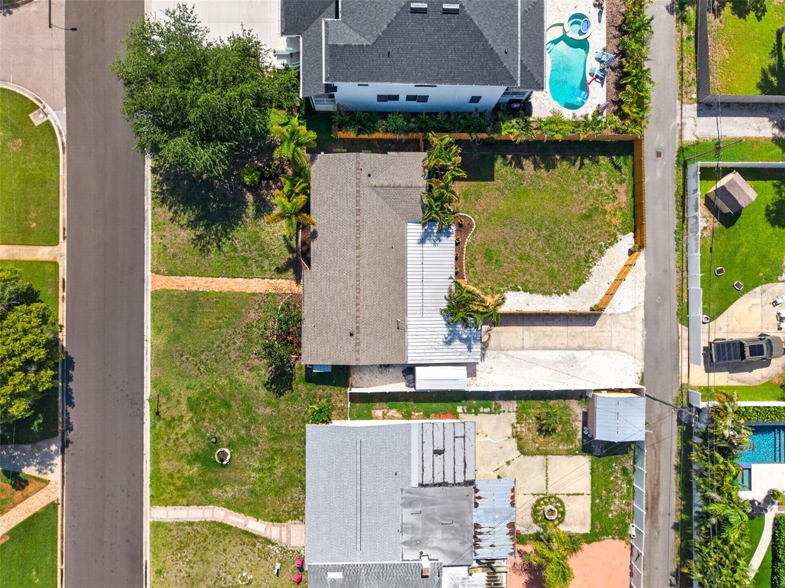 642 38TH AVE NE, ST PETERSBURG, FL, 33704