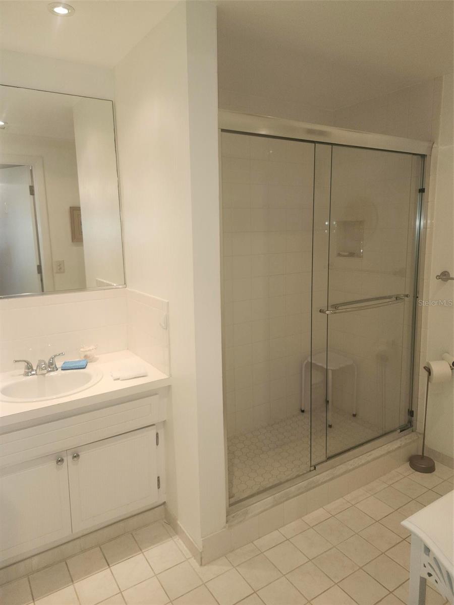 19029 US HIGHWAY 19 N #1-19, CLEARWATER, FL, 33764