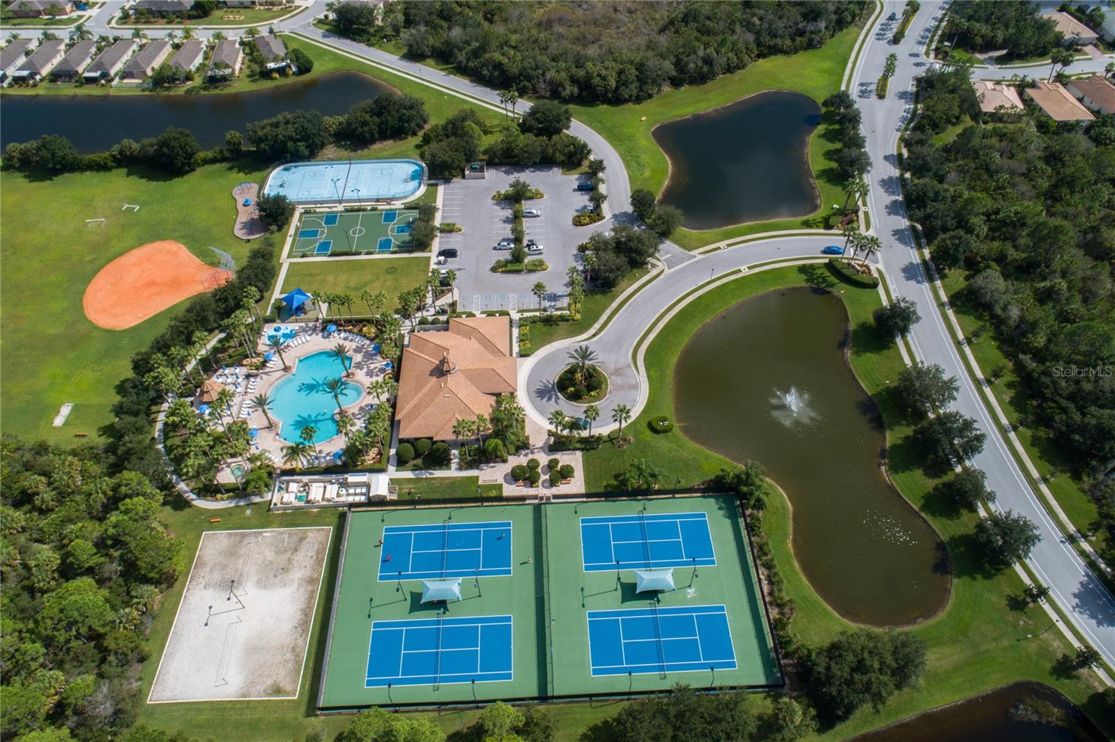 2030 MESIC HAMMOCK WAY, VENICE, FL, 34292