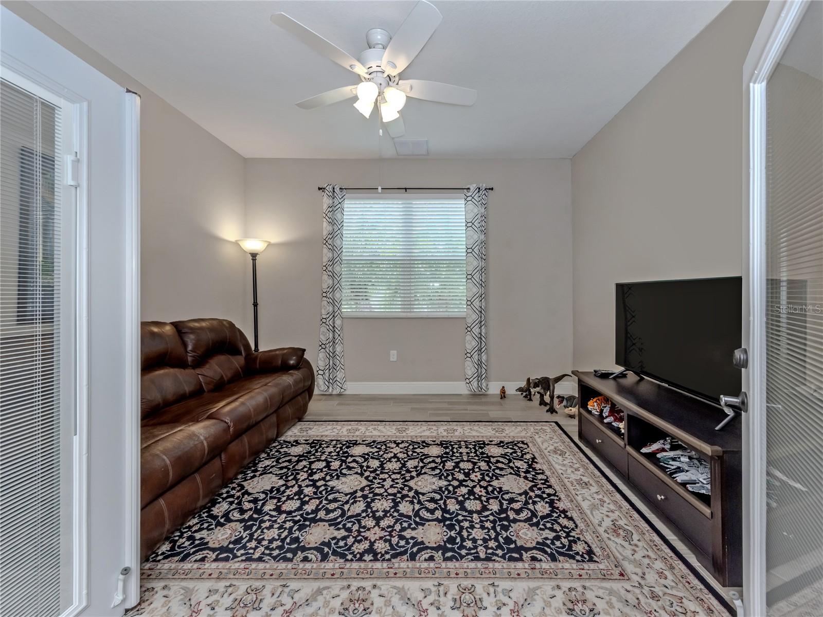 2030 MESIC HAMMOCK WAY, VENICE, FL, 34292