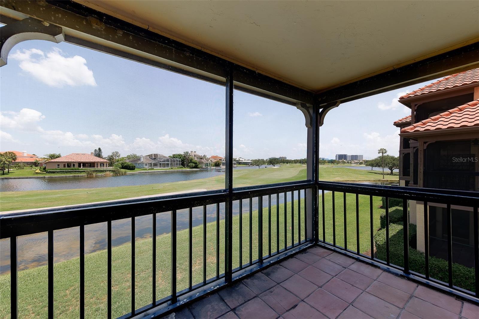 2400 FEATHER SOUND DR #928, CLEARWATER, FL, 33762