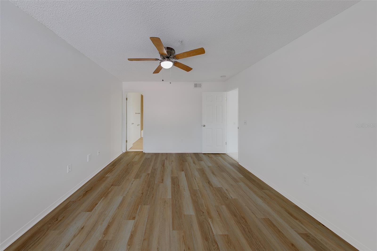 2400 FEATHER SOUND DR #928, CLEARWATER, FL, 33762