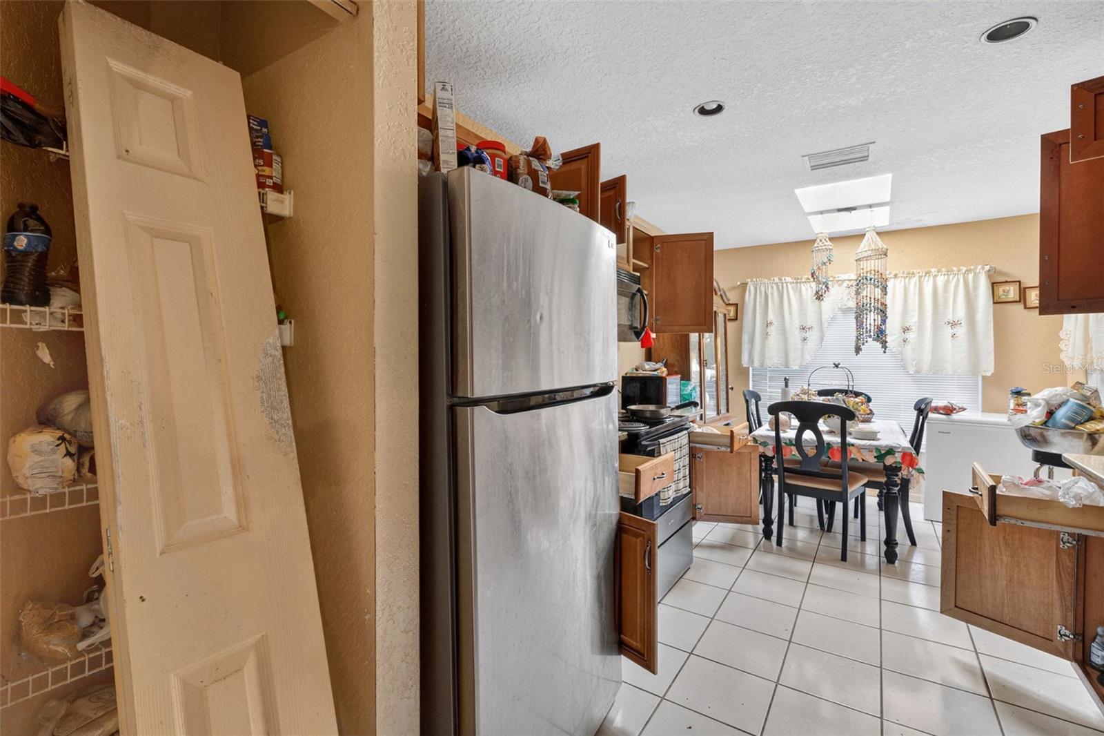 212 65TH AVENUE DR W, BRADENTON, FL, 34207