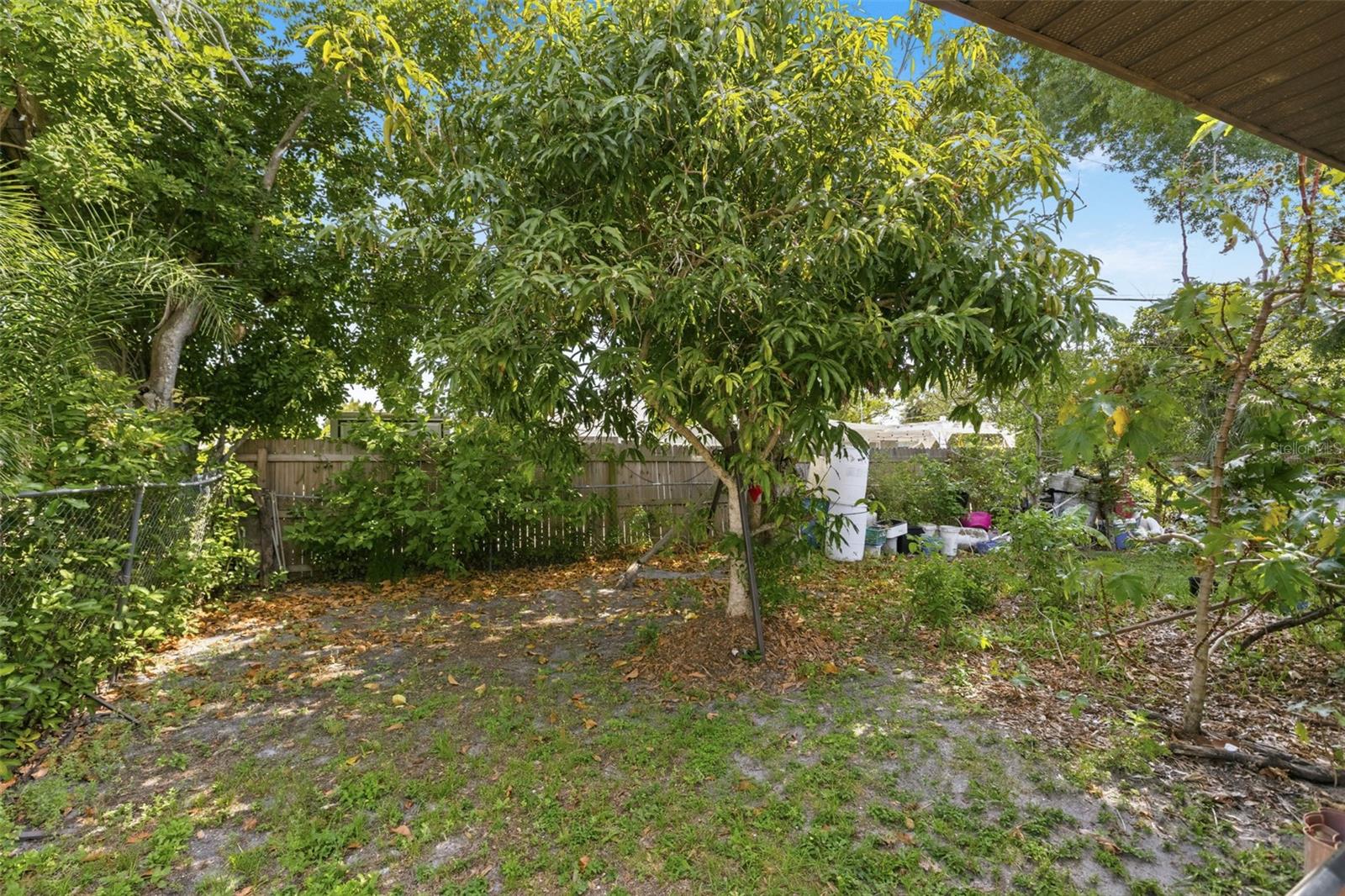 212 65TH AVENUE DR W, BRADENTON, FL, 34207
