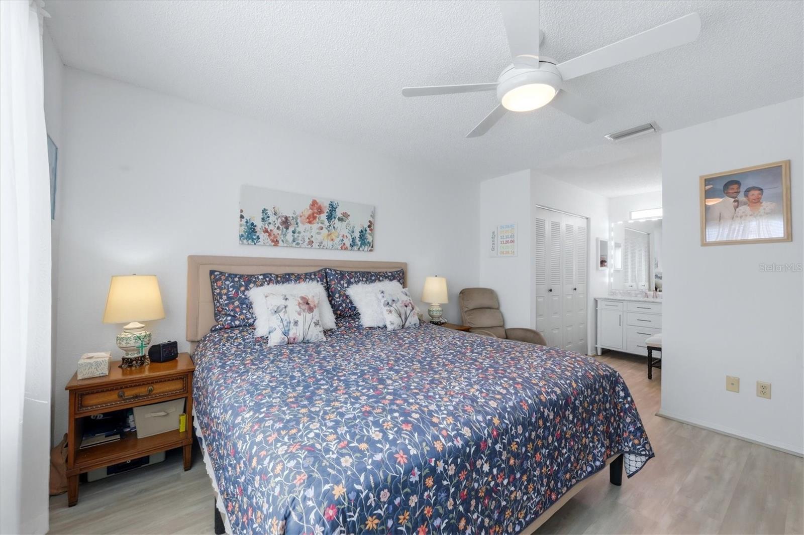 6389 COLISEUM BLVD, PORT CHARLOTTE, FL, 33981