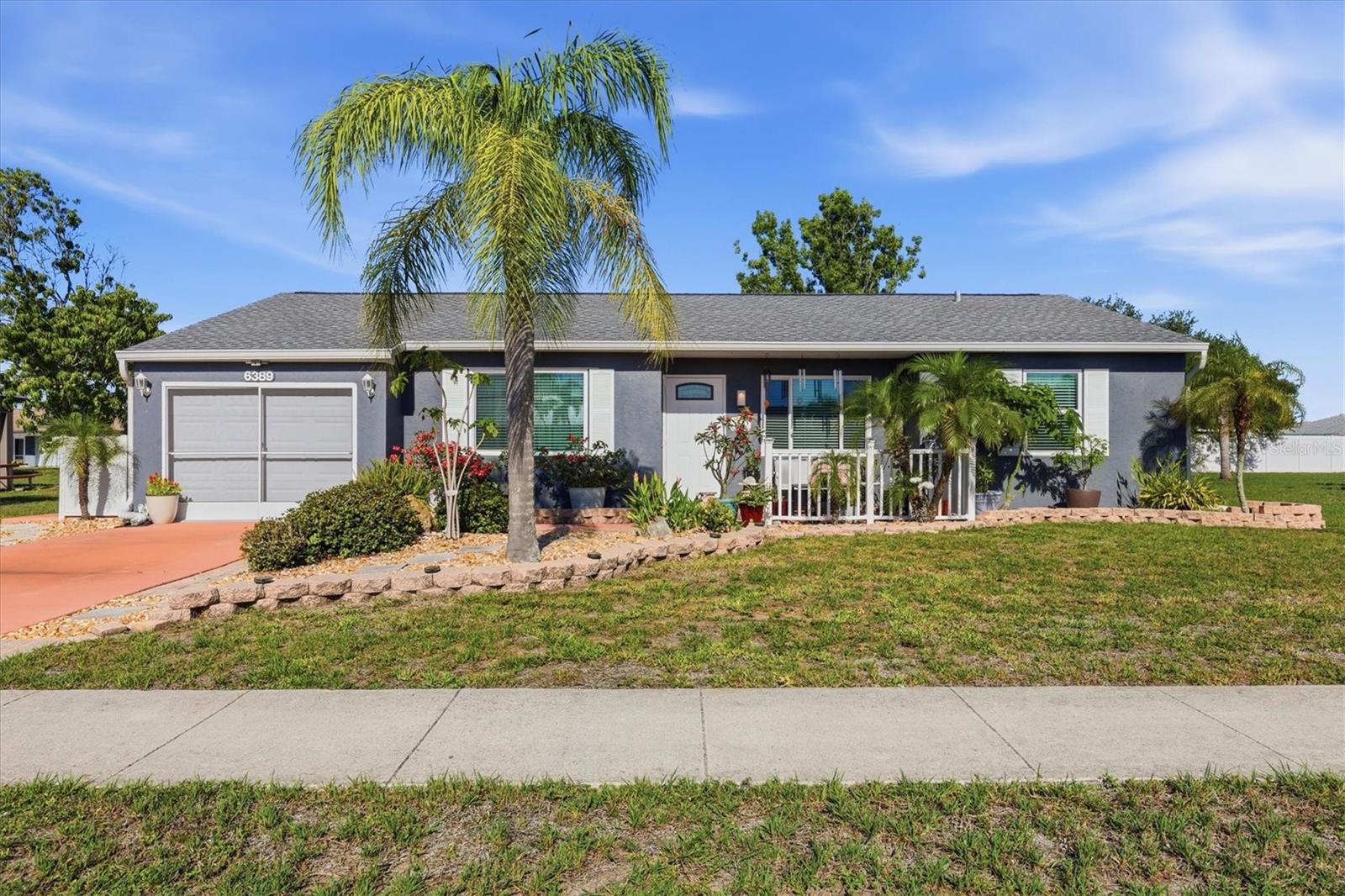 6389 COLISEUM BLVD, PORT CHARLOTTE, FL, 33981