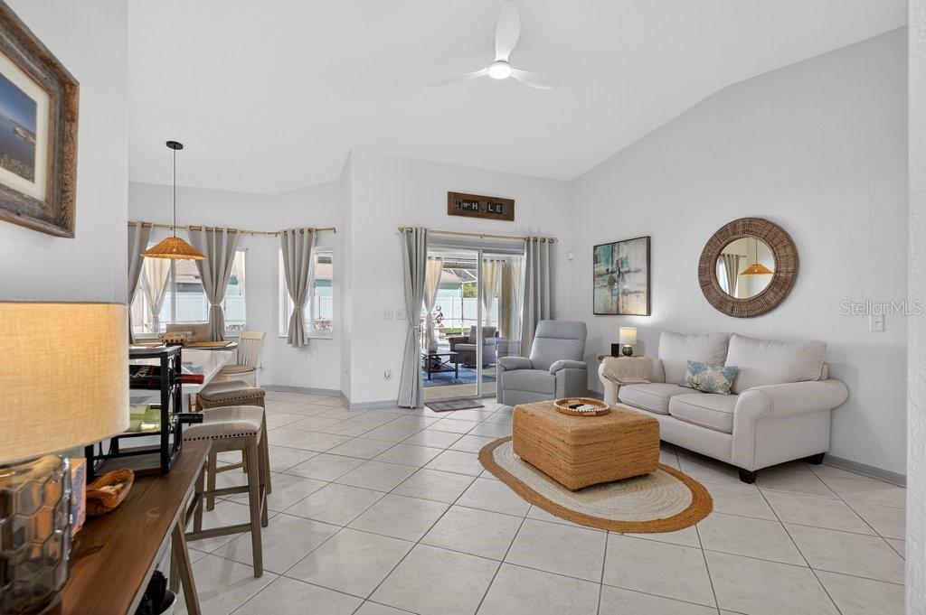 1 EASTMOOR LN, PALM COAST, FL, 32164