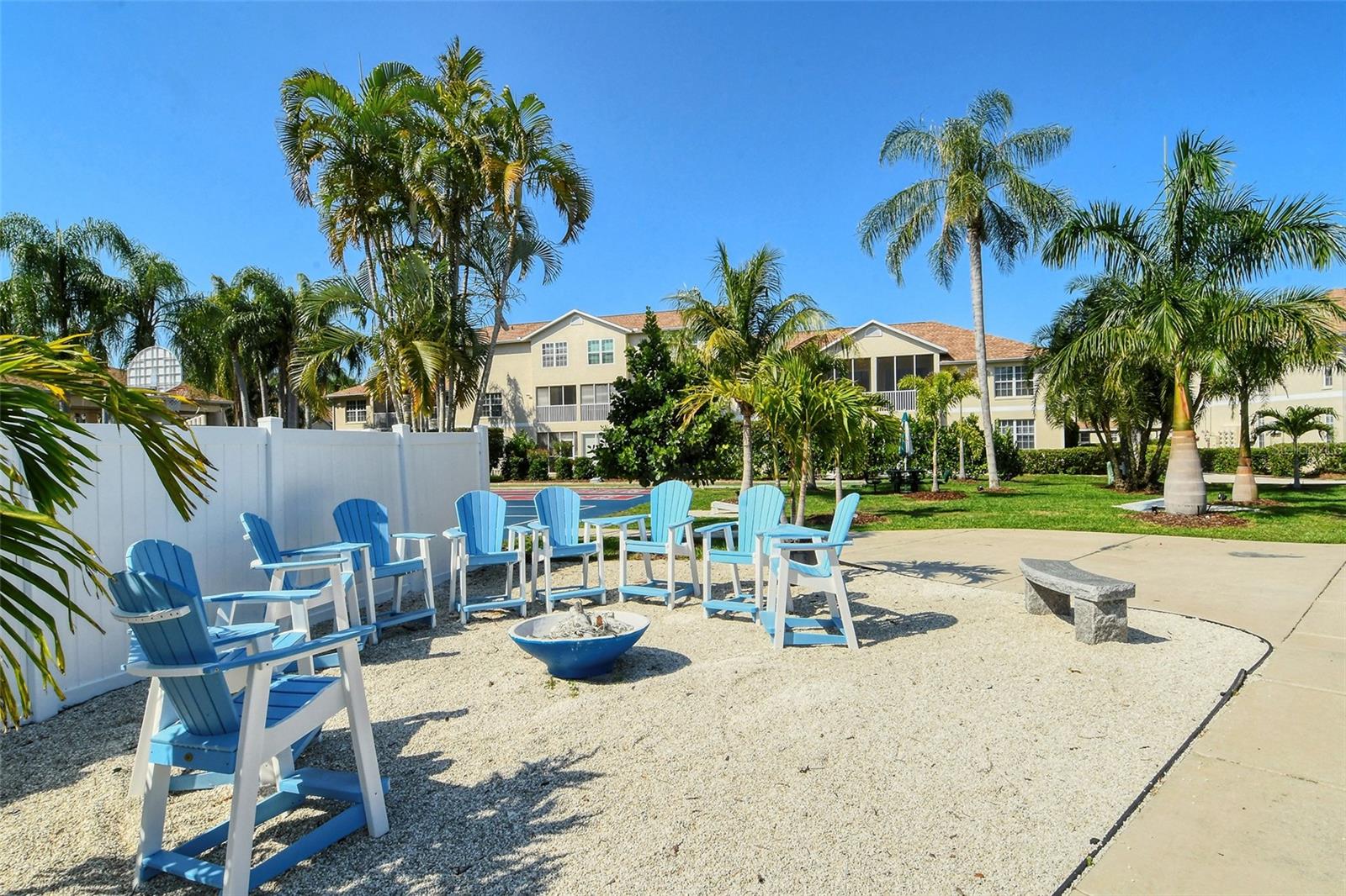 8370 WINGATE DR #726, SARASOTA, FL, 34238