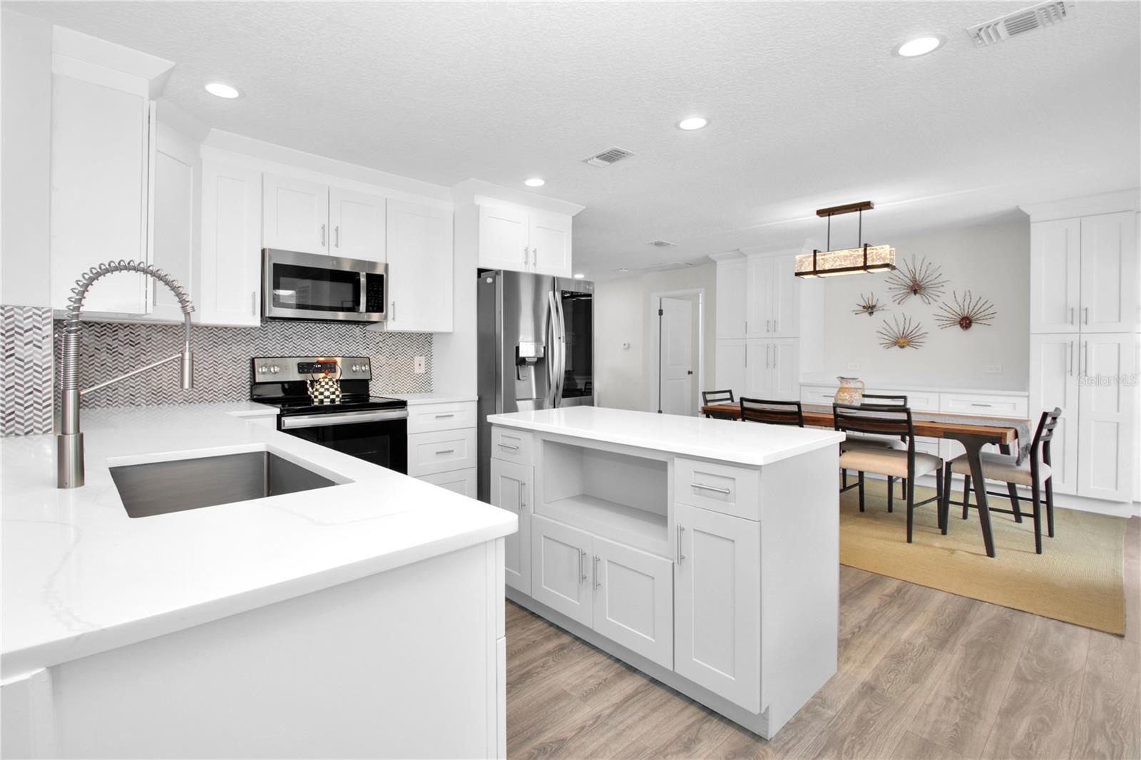 7921 PALMDALE DR, ORLANDO, FL, 32819