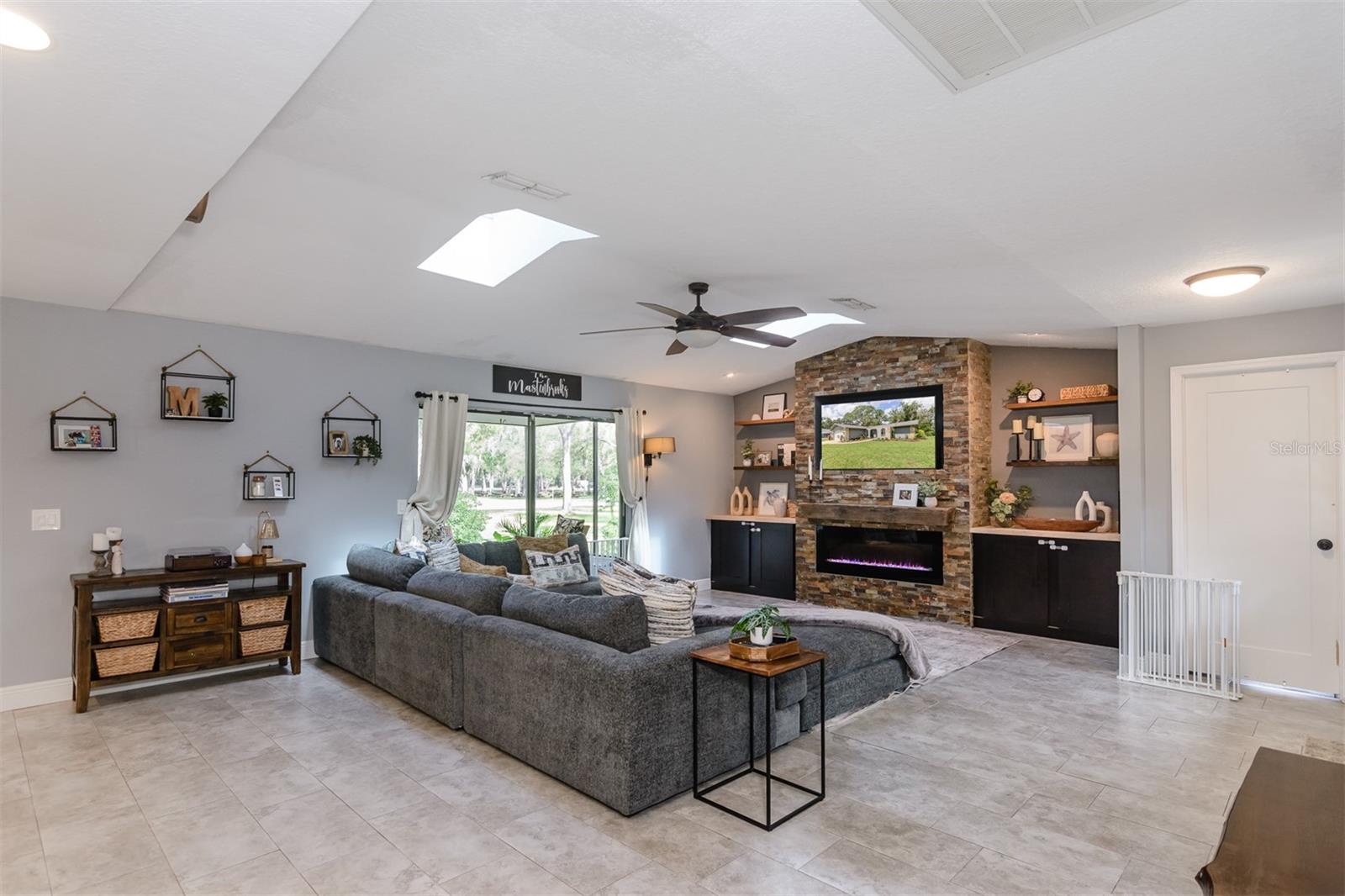 3745 THORNBUSH LN, NEW PORT RICHEY, FL, 34655