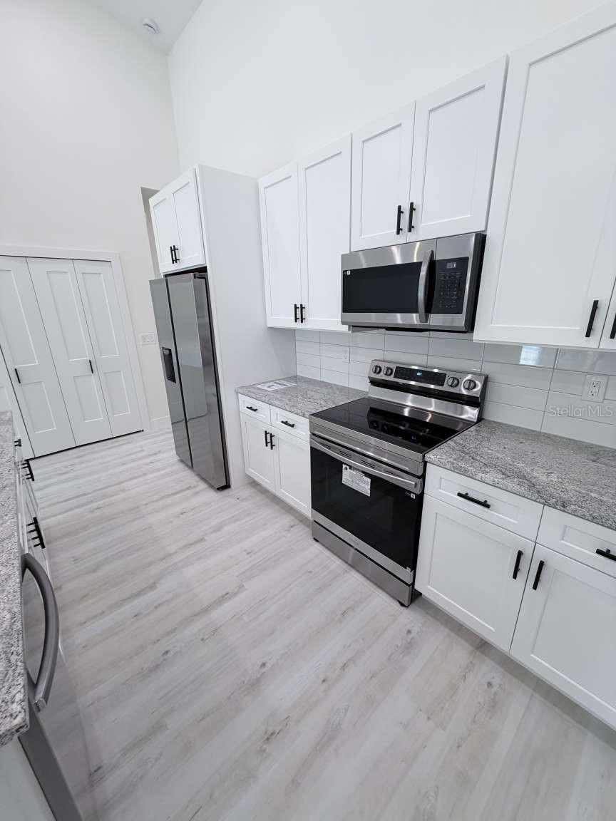10412 PORT EVERGLADES ST, PORT CHARLOTTE, FL, 33981