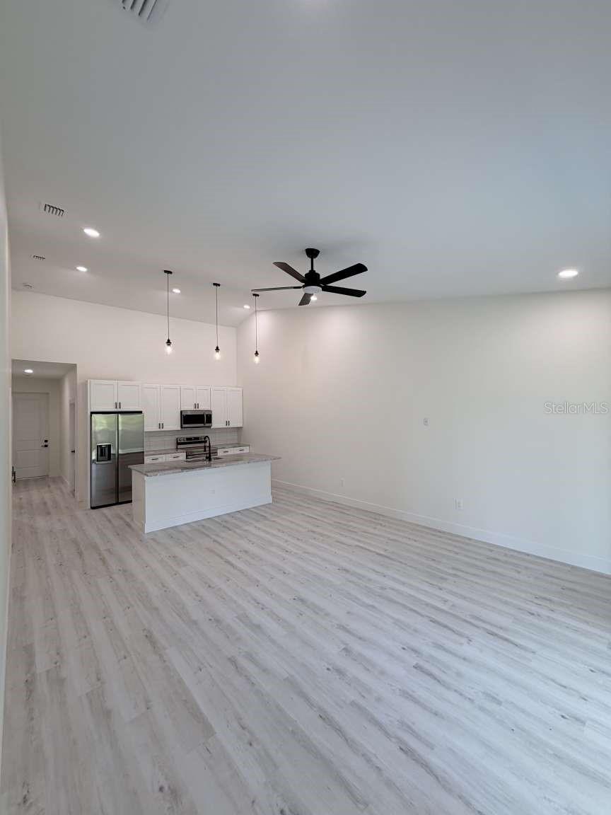 10412 PORT EVERGLADES ST, PORT CHARLOTTE, FL, 33981