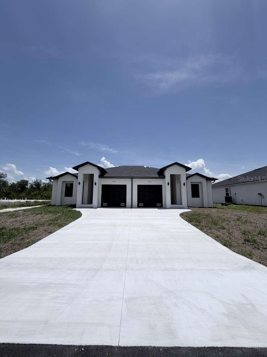 10412 PORT EVERGLADES ST, PORT CHARLOTTE, FL, 33981