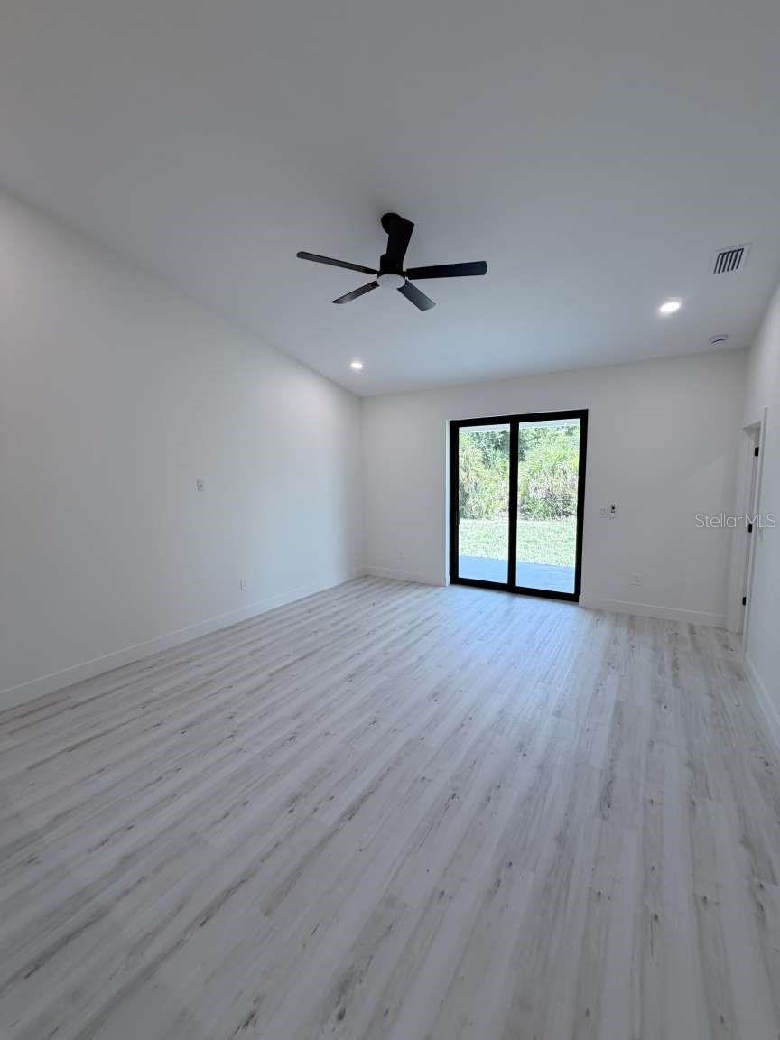 10412 PORT EVERGLADES ST, PORT CHARLOTTE, FL, 33981