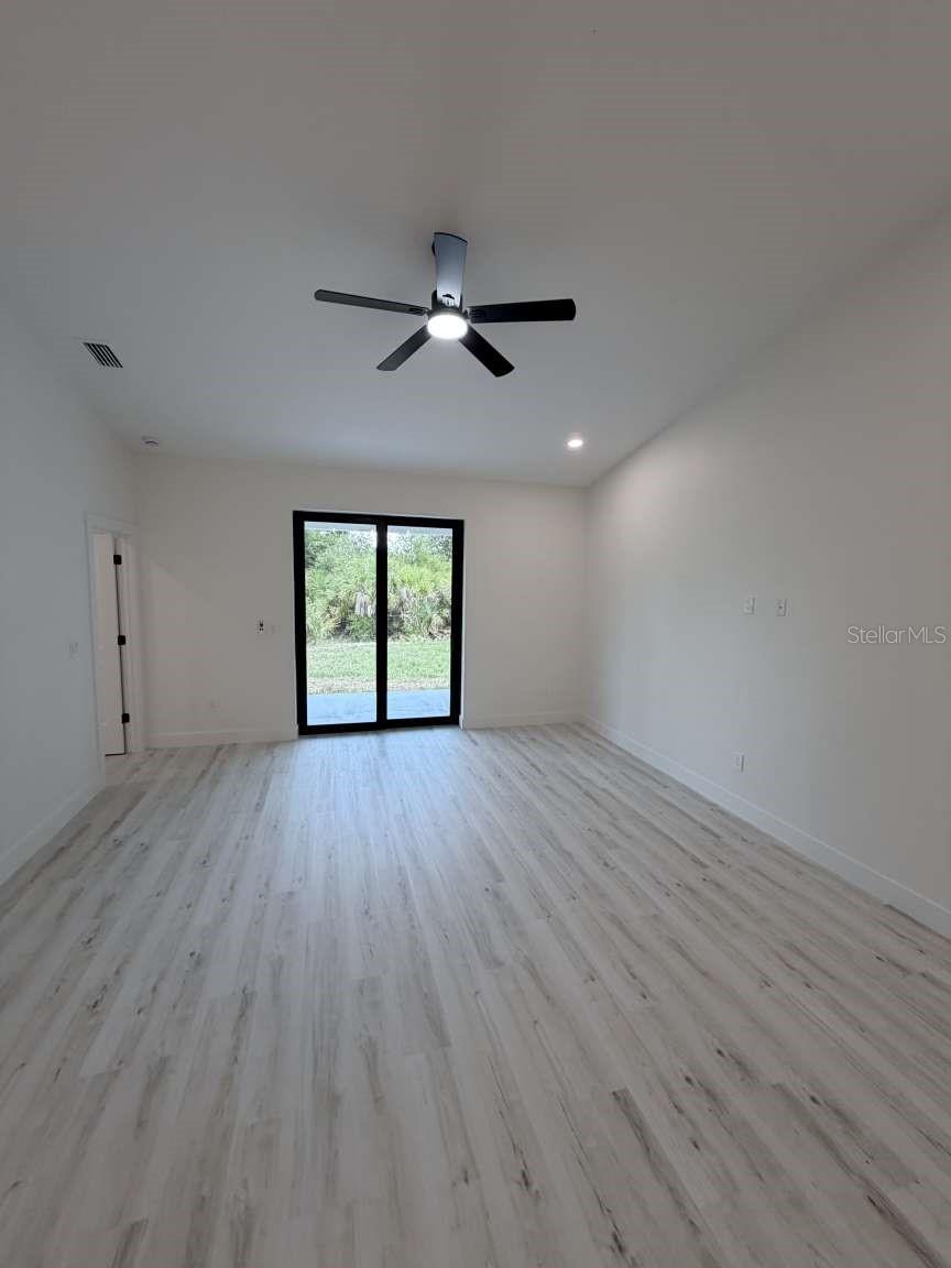 10412 PORT EVERGLADES ST, PORT CHARLOTTE, FL, 33981