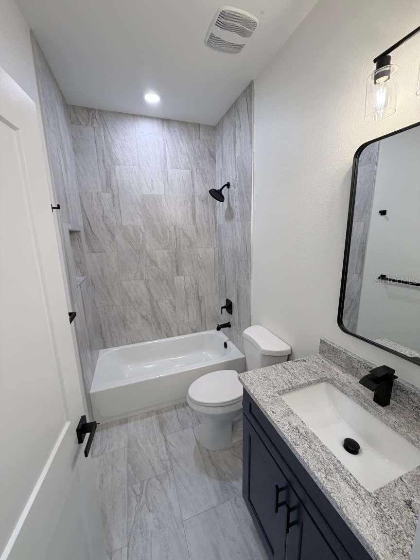 10412 PORT EVERGLADES ST, PORT CHARLOTTE, FL, 33981
