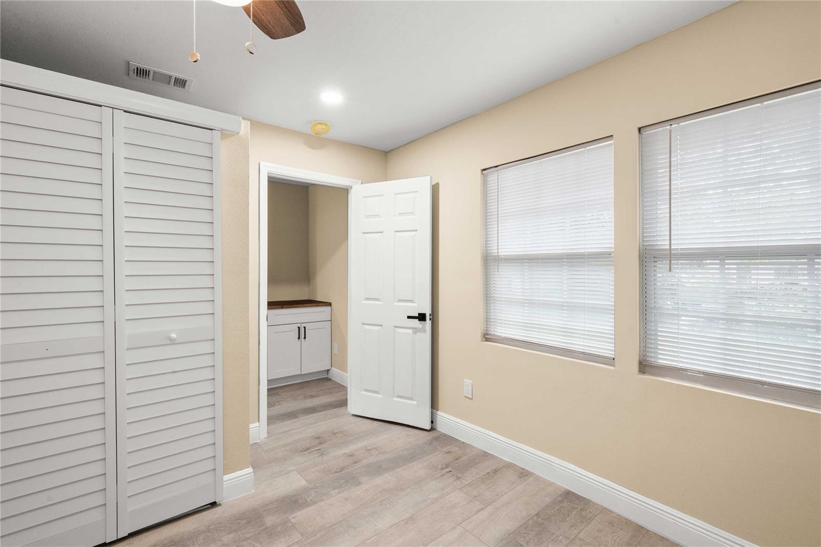 3204 E 23RD AVE, TAMPA, FL, 33605