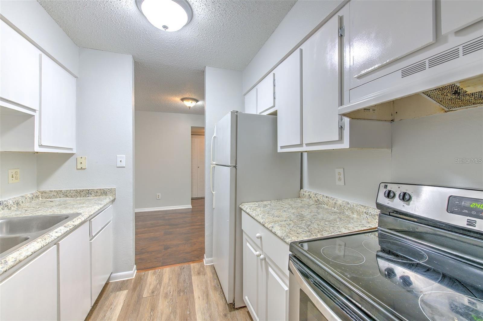 13403 ARBOR POINTE CIR #304, TAMPA, FL, 33617