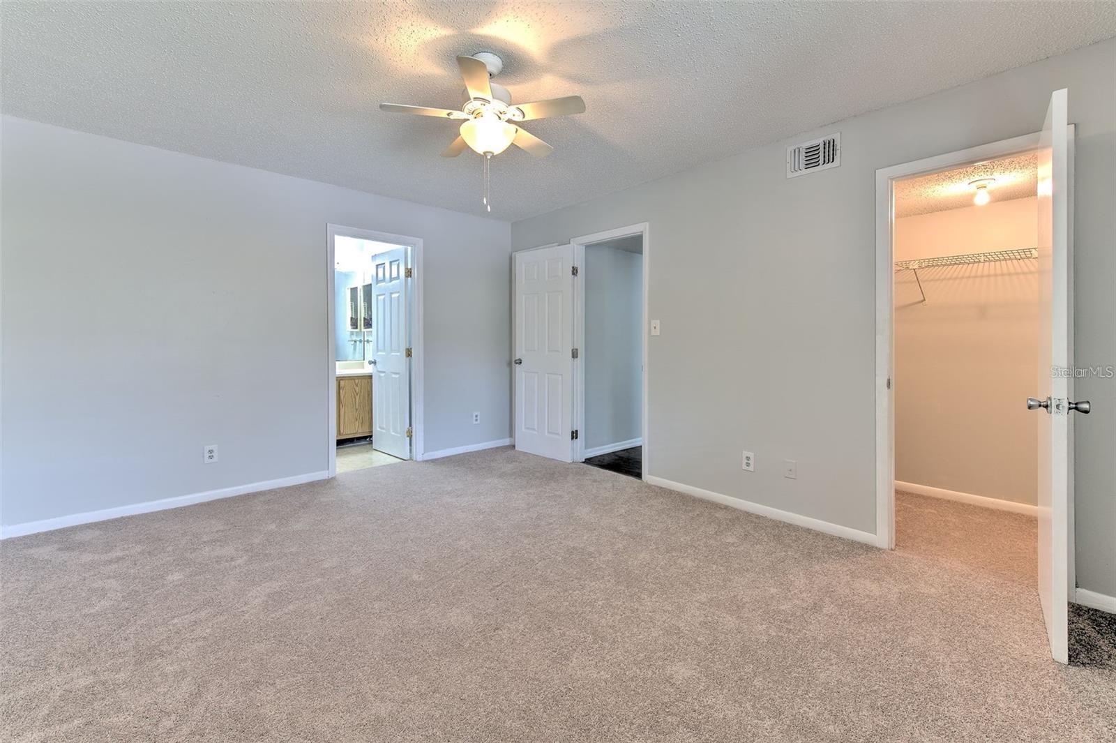13403 ARBOR POINTE CIR #304, TAMPA, FL, 33617