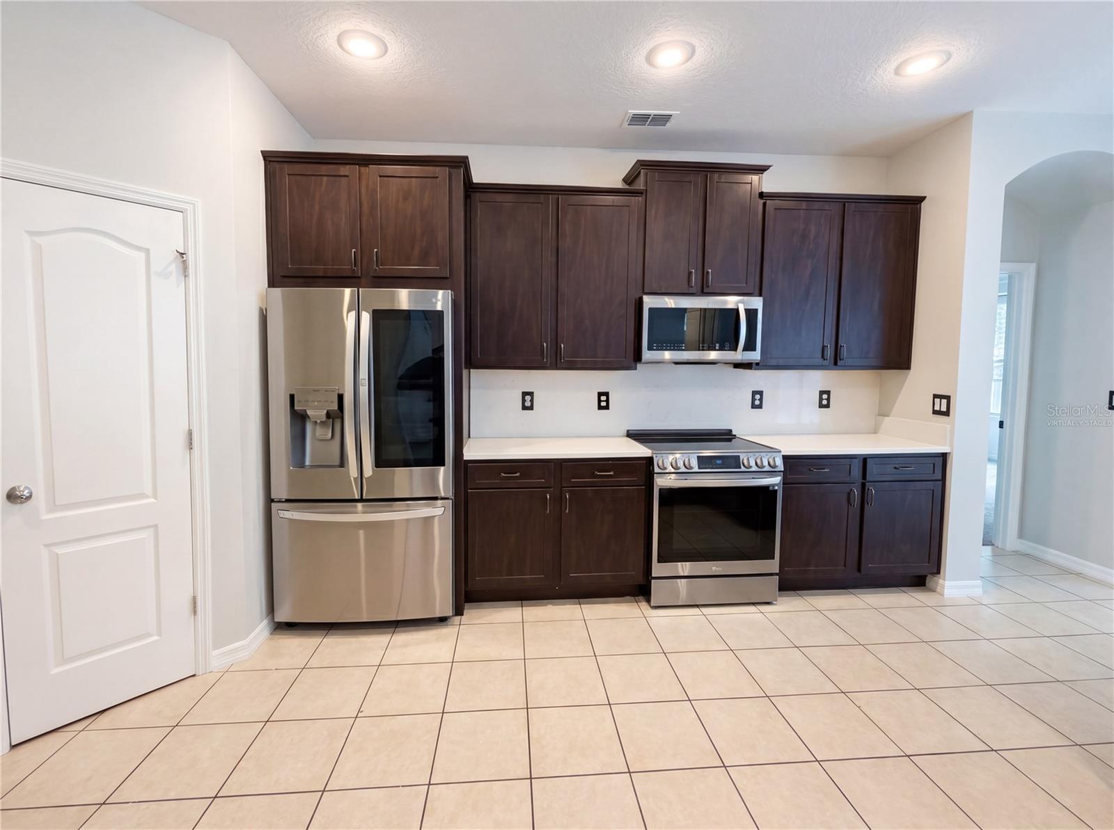 619 ERROL PKWY, APOPKA, FL, 32712