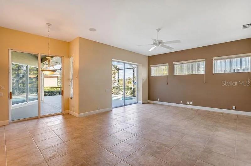 1704 AMBERWYND CIR W, PALMETTO, FL, 34221