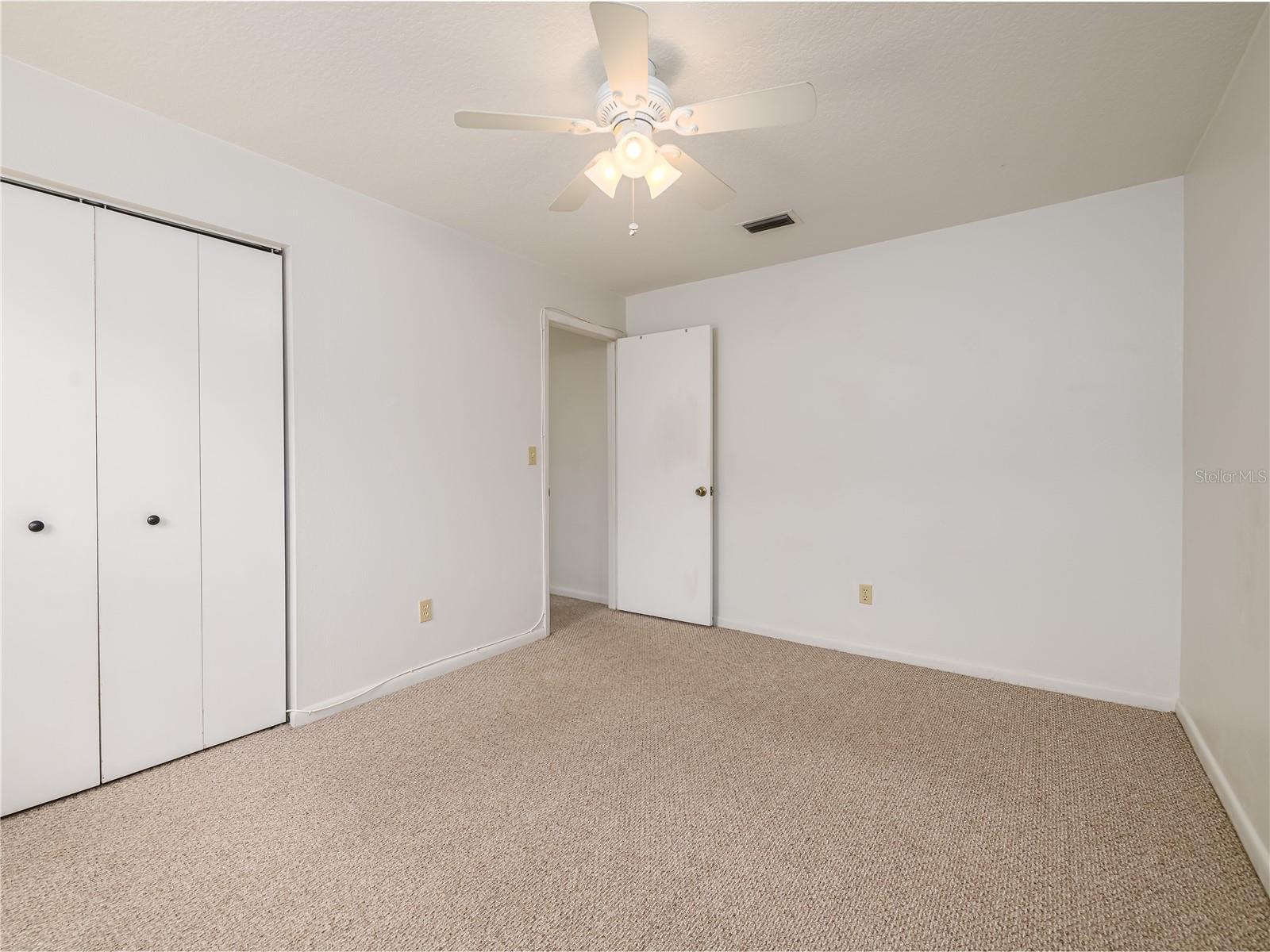 1407 WAKEFIELD DR, BRANDON, FL, 33511