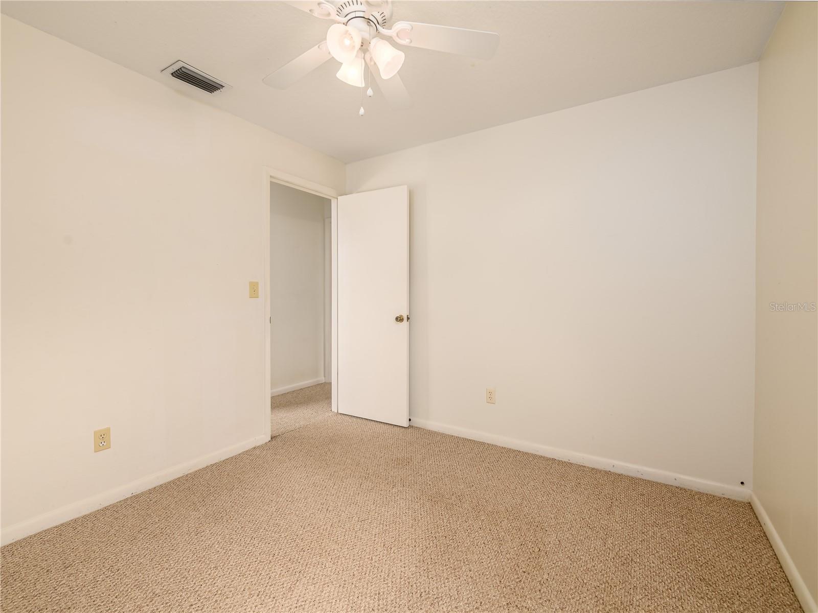 1407 WAKEFIELD DR, BRANDON, FL, 33511